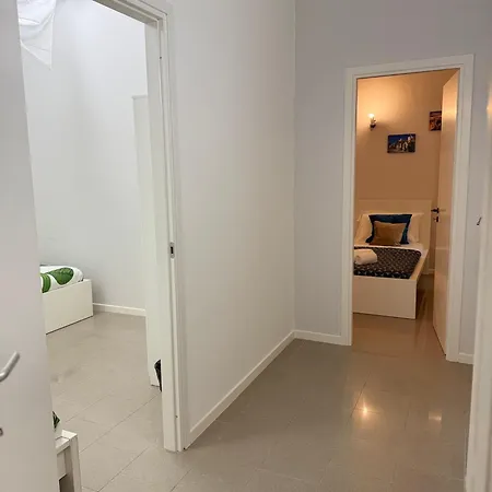 House Savoia باري