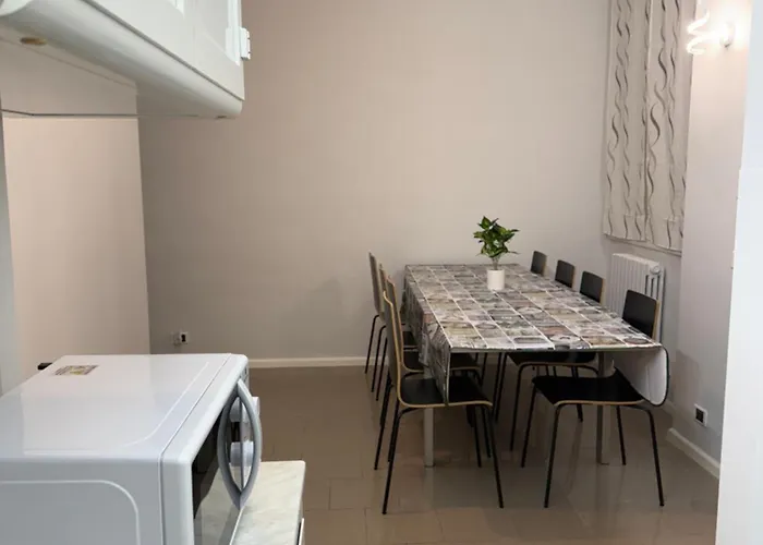 House Savoia Apartman *